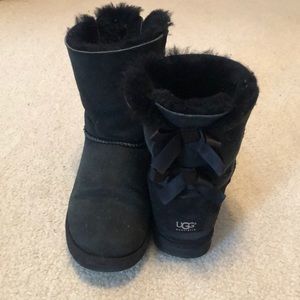 Bailey bow uggs